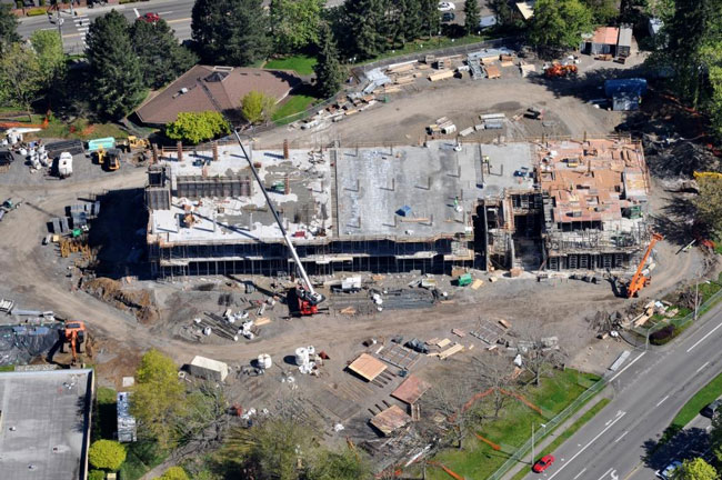 This aerial photo shows the progress as of April 16, 2015. The 4th floor is now two-thirds complete. Photo by Skanska.