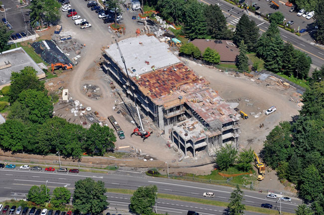 Construction as of May 18, 2015, includes the 4th floor and part of the roof. Photo by Skanska.